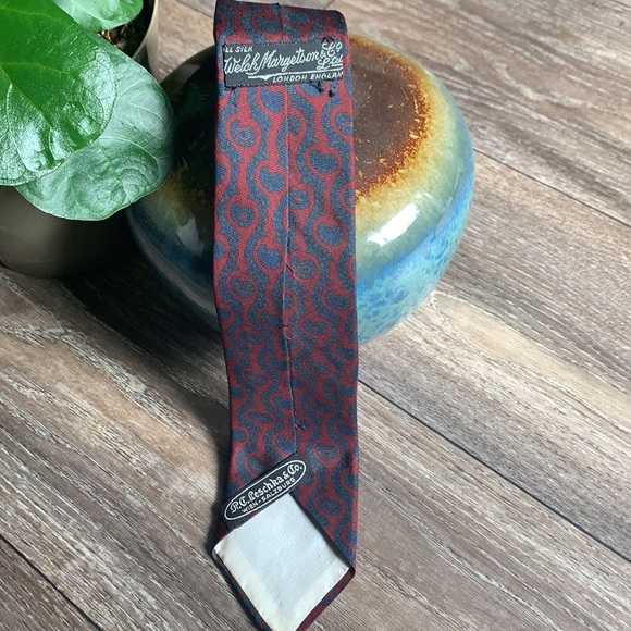 Men’s Vintage Welch Margetson & Co Ltd All Silk Necktie - Picture 3 of 5